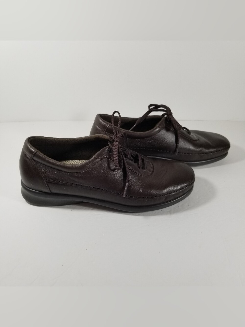 SAS Traveler Shoes Women's 8.5 Dark Brown Leather Lace Up Tripad Comfort